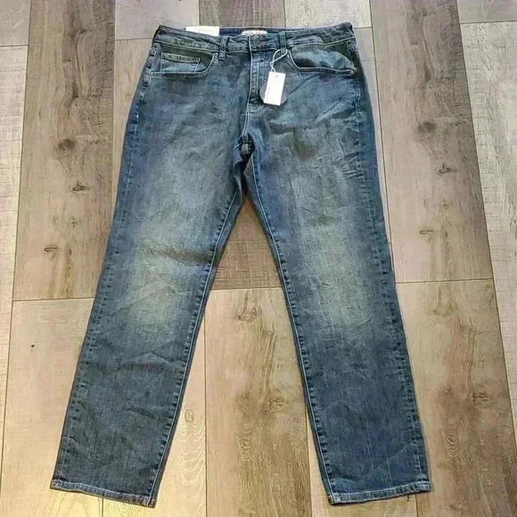 ๐๐๐ซ๐ฉ & ๐๐๐๐ญ ๐๐ฆ๐ฏ๐ช๐ฎ ๐๐ฆ๐ข๐ฏ๐ด Men's  34 by 32 ๐๐๐ - Picture 2 of 9